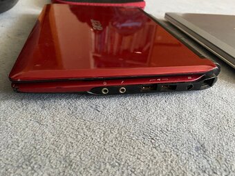 Staré notebooky a tablet – Samsung, Acer – na diely / opravu - 7