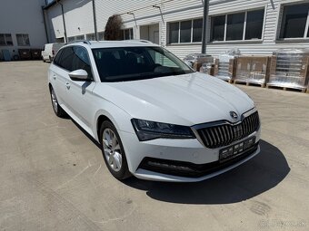 Škoda Superb Combi 2.0 TDI - 7