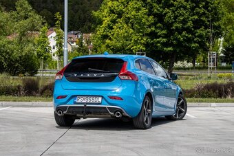 Volvo V40 D4 2.0L Drive-E Momentum - 7