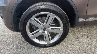 Volkswagen Touareg II 3.0 V6 TDI 240k BMT Premium 4XMOT... - 7