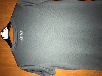 UNDER ARMOUR originál petrolejove damske tricko S/M - 7