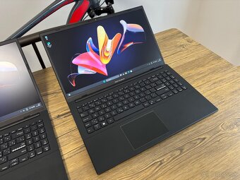Asus Vivobook GO/Notebook/4GB RAM DDR4/128GB NvMe SSD/. - 7
