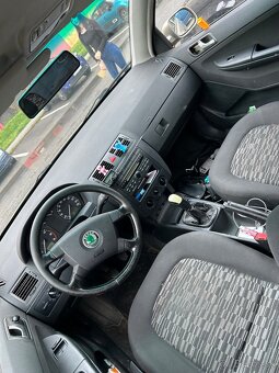 Predám škodu fabiu 1.2 benzín 47kw - 7