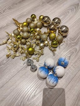 vianočné ozdoby, mašle, gule, strieborné reťaze, starshower - 7