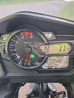 Suzuki V-STROM DL650 - 7