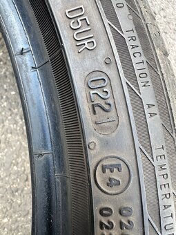 DVOJROZMERNÁ LETNÁ SADA CONTINENTAL 225/40 R19 255/35 R19 - 7