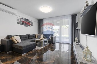 Predaj 4 izb. moderného rodinného domu, novostavba, kanalizá - 7