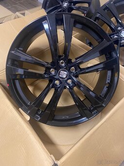 5x112 R20 black Seat Škoda Volkswagen - 7