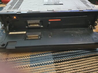 ALPINE CDA-9854R 4x50w - 7