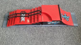 Hot Wheels, Tech Deck, Nerf, Minecraft - 7