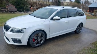 Predám škoda Octavia combi RS TDI DSG - 7