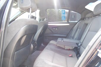 BMW 520 xDrive M packet, 2016, kúpené v SR. Top stav. - 7