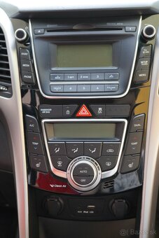 Hyundai i30 kombi - 7