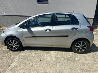 Toyota Yaris - 7
