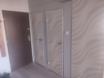 Prenájom 3 izbový byt - 7