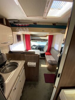 Predám autokaravan CHAUSSON 510 Flash - 7