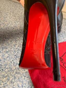 Christian Louboutin - sieťované lodičky - 7