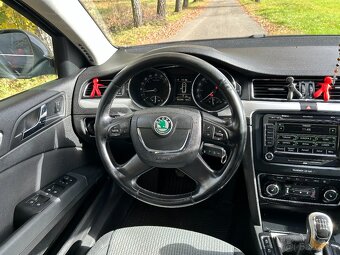 Škoda Superb 2 Combi 2.0 TDI 103Kw 2010 Elegance - 7