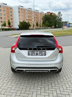Volvo V60 AWD CROSS COUTRY—D4 2.4 140kw—automat—2015–188.000 - 7