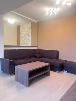 Na predaj luxusný a priestranný 4 izbový byt - Banská Bystri - 7