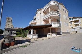 ☀Vodice(HR)–zariadený 3-izbový apartmán s výhľadom na more - 7