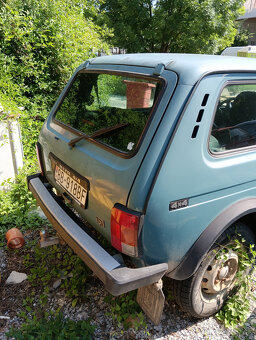 Lada Niva - 7