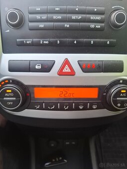 Predam Kia ceed 1.6 crdi - 7