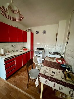 NA PREDAJ: Vidiecky dom s veľkým pozemkom 1500 m² - 7