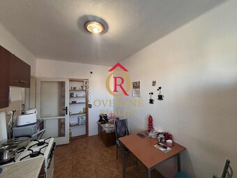 Exkluzívne na predaj priestranný 3-izbový byt s lodžiou/Žiar - 7