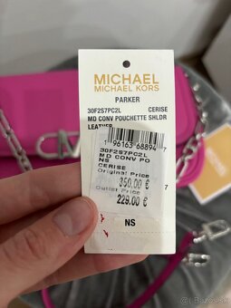 Michael Kors kabelka - 7