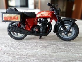 Modely motocyklov 1:24 (Ducati, Honda, Honda 750) - 7