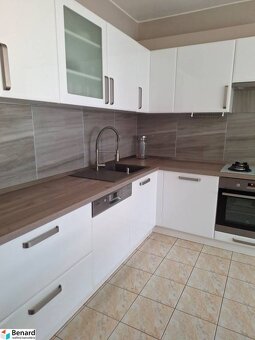 3 IZBOVÝ REKONŠTRUOVANÝ BYT, LODŽIA, KOŠICE, SÍDLISKO KVP - 7