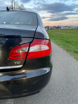 Predám Škoda Superb II 2.0TDI 2012 - 7
