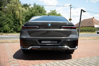 BMW Rad 7 740d M xDrive A/T, 220 kW - 7