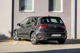 Volkswagen Golf e - 7