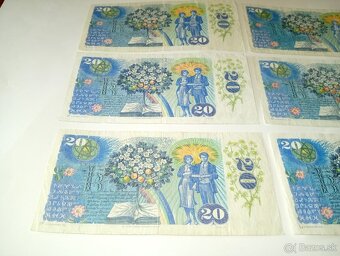 BANKOVKY 20 KČS 1988, OBĚ VYDANÉ SÉRIE - 7