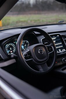 Volvo XC90 B5 - 7