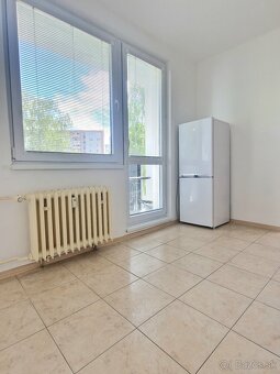 Štýlový 2-izbák s dvomi balkónmi na Juhu – Topoľčany - 7