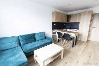 Na PRENÁJOM menší 3i byt na ul Tomášikova - 7