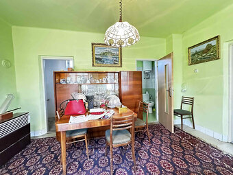 Na predaj starší rodinný dom  s  veľkým pozemkom v obci Duna - 7