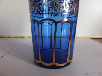 Krásné modré sklenice, bohatě zlacené. obsah 220 ml. - 7