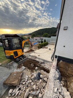 Zemné práce minibager + pásový vyklápač - 7