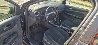 Predám FORD FOCUS 2 2005 - 7