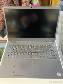 DELL Vostro i3 / 8Gb RAM / 256Gb + 1Tb SSD s nabíjačkou - 7