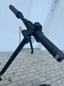 Predám kolobežku Ninebot KickScooter E2 Pro E - 7