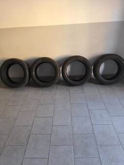 Predám letné pneumatiky 215/55 r17 - 7