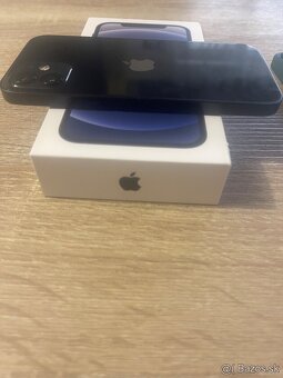 Apple iPhone 12 / 64GB TOP stav - 7