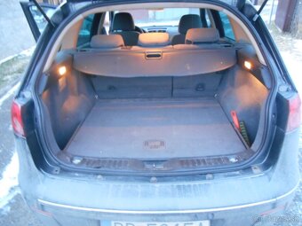 Predam Fiat Croma 2,2 benzin+LPG, automat - 7