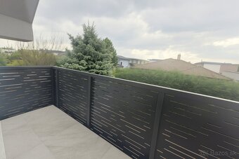 Bývaj tieto Vianoce v úplne novom mezonete. Prvý nájomca - 7