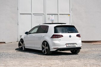 Volkswagen Golf R 2.0 TSI 4MOTION DSG - 7